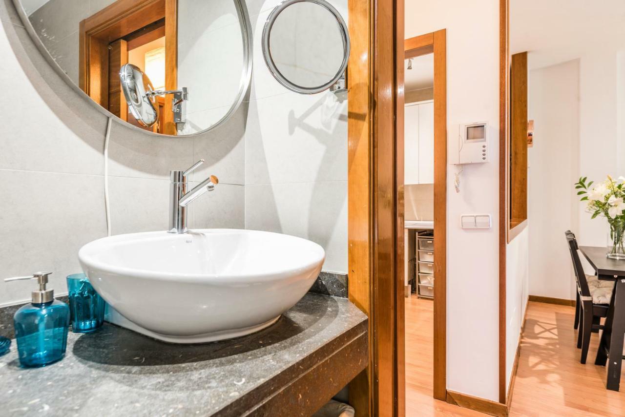Waou Gran Via I - Alquiler Corta Duracion Appartement Madrid Buitenkant foto